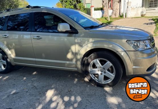Camionetas - Dodge Journey RT 2.7 2010 Nafta 144300Km - En Venta