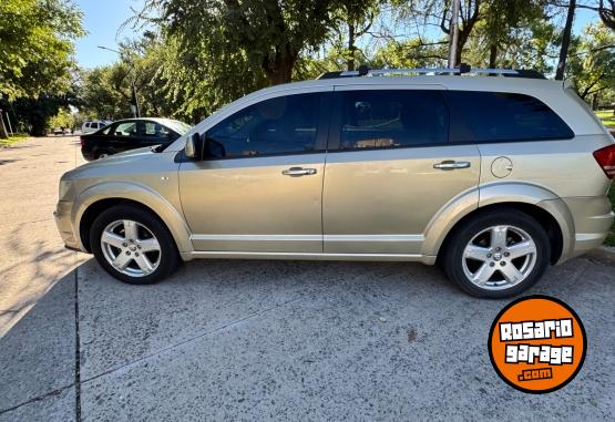 Camionetas - Dodge Journey RT 2.7 2010 Nafta 144300Km - En Venta