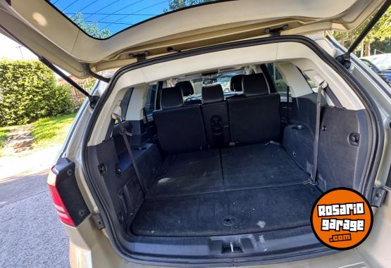 Camionetas - Dodge Journey RT 2.7 2010 Nafta 144300Km - En Venta