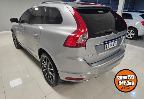 Camionetas - Volvo xc60 awd 2017 Nafta 130000Km - En Venta
