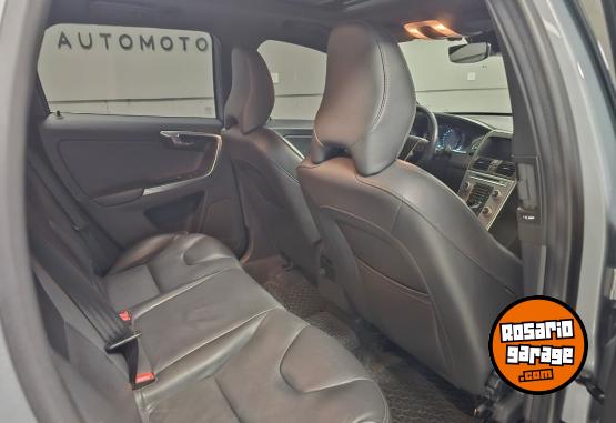 Camionetas - Volvo xc60 awd 2017 Nafta 130000Km - En Venta