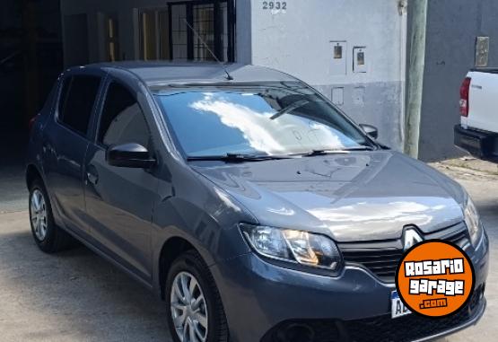 Autos - Renault Sandero 2017 Nafta 106000Km - En Venta