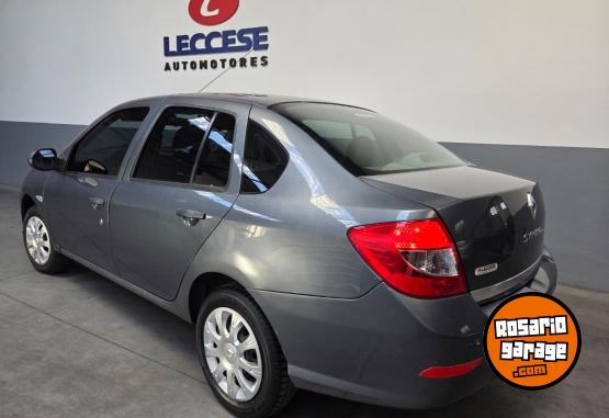 Autos - Renault Symbol 2013 Nafta 102000Km - En Venta