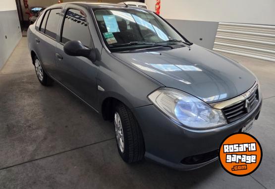 Autos - Renault Symbol 2013 Nafta 102000Km - En Venta