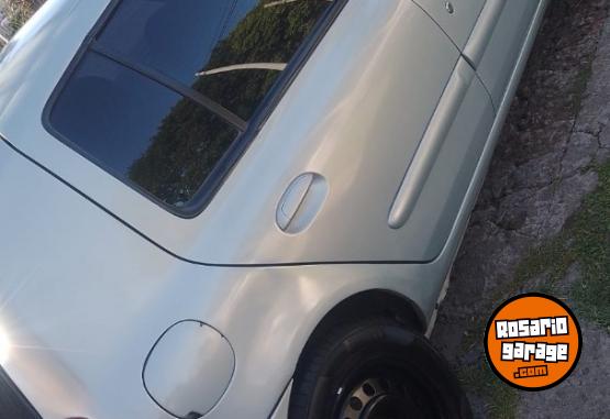 Utilitarios - Renault Clio 2 2006 Nafta 199000Km - En Venta