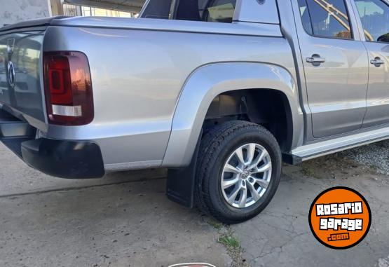 Camionetas - Volkswagen Amarok Conforline 2023 Diesel 37000Km - En Venta