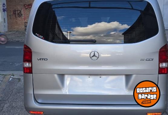 Utilitarios - Mercedes Benz vito mixta plus 2023 Diesel 27000Km - En Venta
