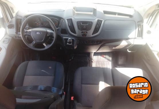 Utilitarios - Ford TRANSIT MINIBUS 2022 Diesel  - En Venta