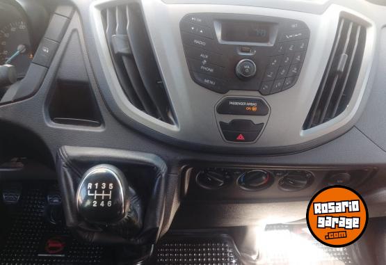 Utilitarios - Ford TRANSIT MINIBUS 2022 Diesel  - En Venta