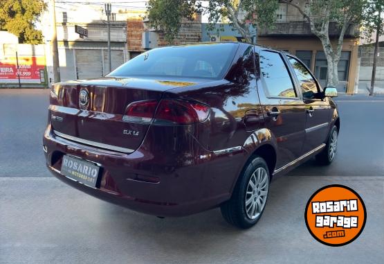 Autos - Fiat Siena 2010 GNC 139000Km - En Venta