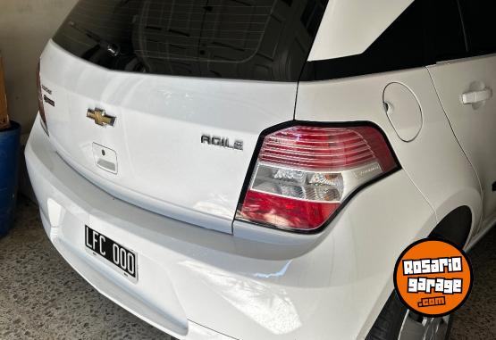 Autos - Chevrolet Agile 2012 Nafta 102000Km - En Venta