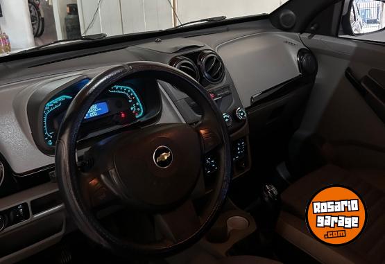 Autos - Chevrolet Agile 2012 Nafta 102000Km - En Venta