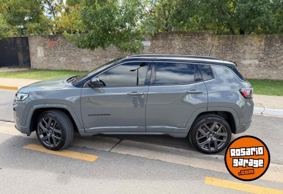 Camionetas - Jeep Comp�s 2025 Nafta 16000Km - En Venta