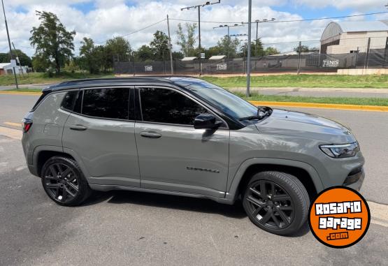 Camionetas - Jeep Comp�s 2025 Nafta 16000Km - En Venta