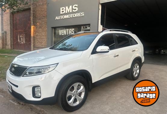 Camionetas - Kia Sorento 2013 Nafta 150000Km - En Venta