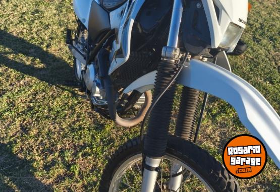 Motos - Honda Xr 2017 Nafta 11000Km - En Venta