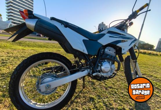 Motos - Honda Xr 2017 Nafta 11000Km - En Venta