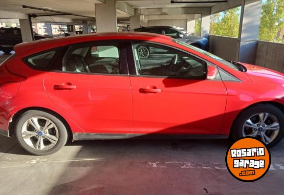 Autos - Ford Focus 2015 Nafta 250000Km - En Venta
