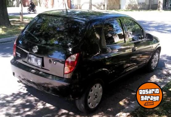 Autos - Suzuki Fan 2011 Nafta 106350Km - En Venta