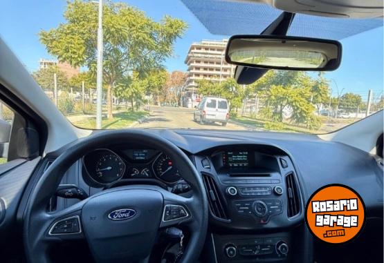 Autos - Ford Focus 2017 Nafta 140000Km - En Venta