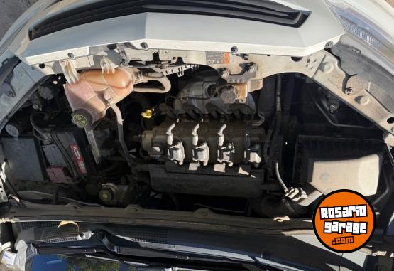 Autos - Chevrolet Onix joy 2017 Nafta 87000Km - En Venta