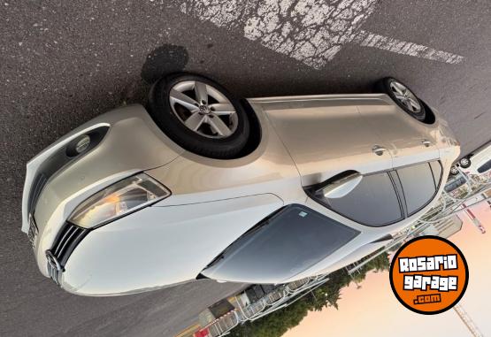 Autos - Volkswagen Vento 2012 Nafta 165000Km - En Venta