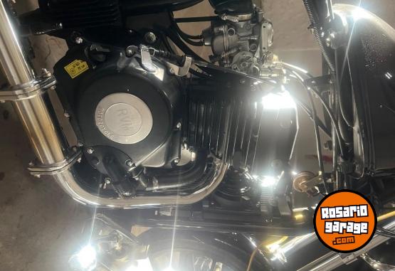 Motos - Jawa Bobber 2018 Nafta 5200Km - En Venta