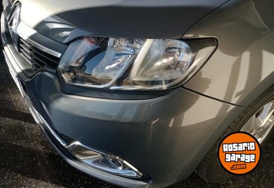 Autos - Renault NUEVO LOGAN PRIVILEGE 1.6 2016 Nafta 136981Km - En Venta