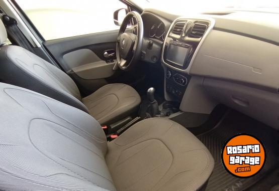 Autos - Renault NUEVO LOGAN PRIVILEGE 1.6 2016 Nafta 136981Km - En Venta