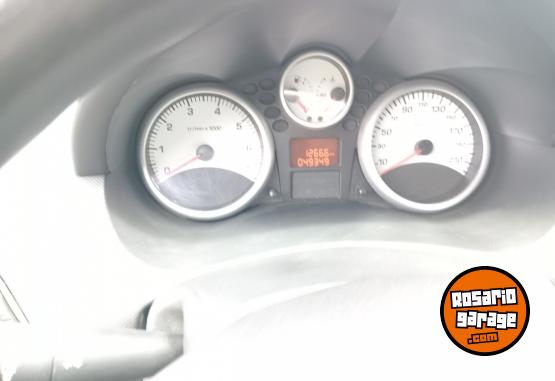 Autos - Peugeot 207 2014 Nafta 49000Km - En Venta