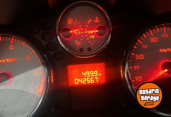 Autos - Peugeot 207 2011 Nafta 42500Km - En Venta