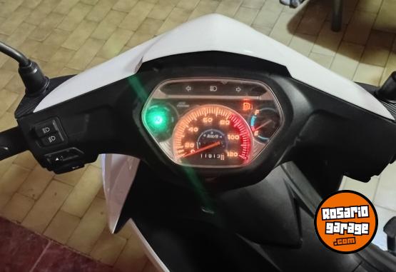 Motos - Honda Wave 2023 Nafta 11900Km - En Venta
