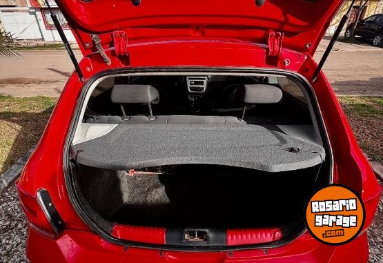 Autos - Volkswagen Gol Trend 2014 Nafta 138000Km - En Venta