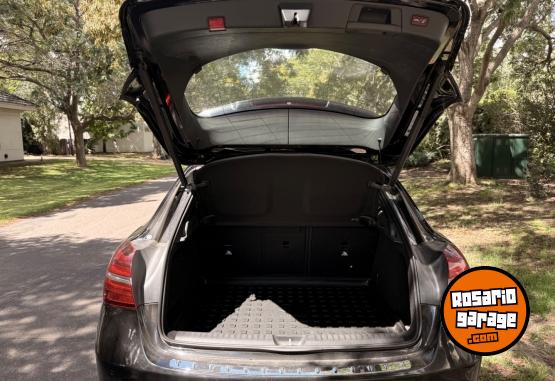 Autos - Mercedes Benz GLA 200 2017 Nafta 136000Km - En Venta