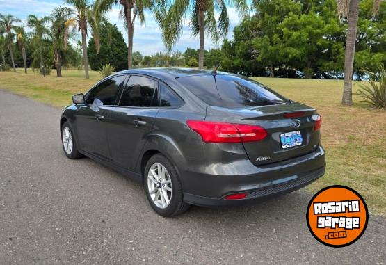 Autos - Ford focus SE 2.0 MT 2016 Nafta 87000Km - En Venta