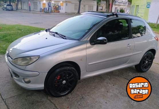 Autos - Peugeot 206 2007 Nafta 229000Km - En Venta