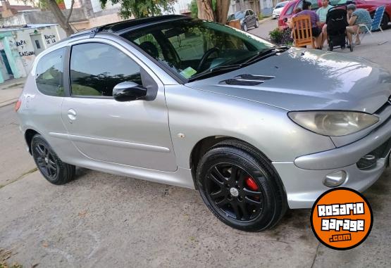 Autos - Peugeot 206 2007 Nafta 229000Km - En Venta