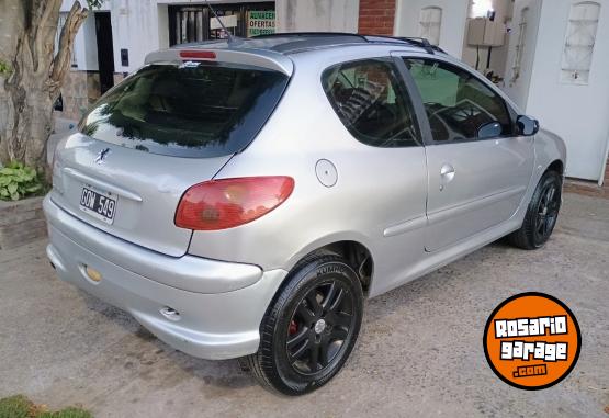 Autos - Peugeot 206 2007 Nafta 229000Km - En Venta