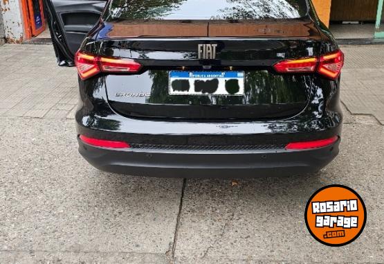 Autos - Fiat Cronos 2025 Nafta 10000Km - En Venta