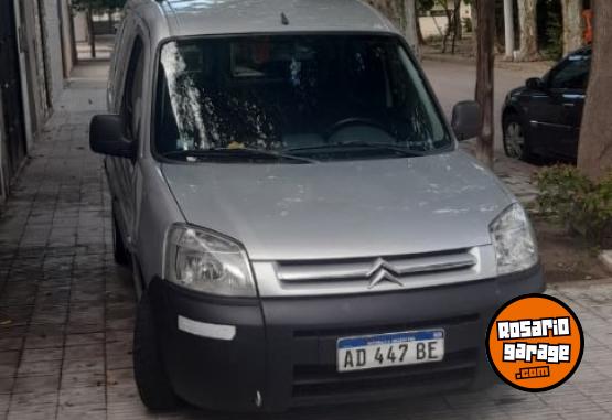 Utilitarios - Citroen Berlingo Business 1.6 2019 GNC 161000Km - En Venta