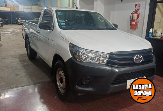 Camionetas - Toyota Hilux 2017 Diesel 150000Km - En Venta