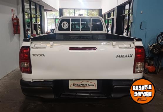 Camionetas - Toyota Hilux 2017 Diesel 150000Km - En Venta