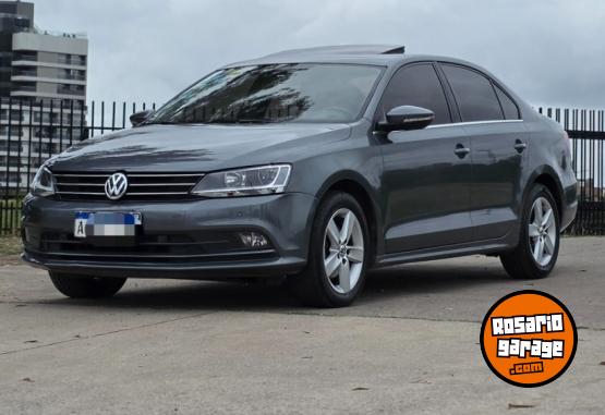 Autos - Volkswagen Vento 2017 Nafta 93000Km - En Venta
