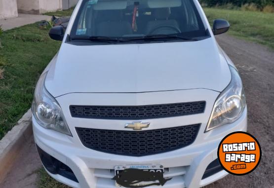 Utilitarios - Chevrolet Montana 2012 Nafta 100000Km - En Venta
