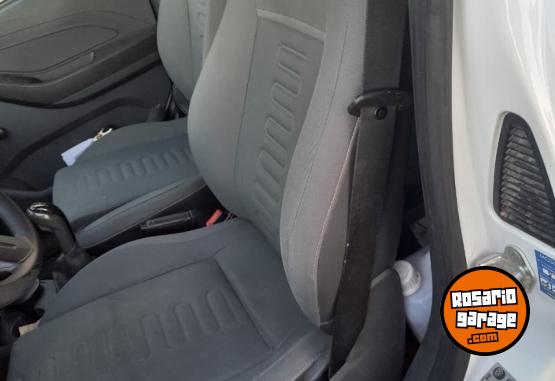 Utilitarios - Chevrolet Montana 2012 Nafta 100000Km - En Venta