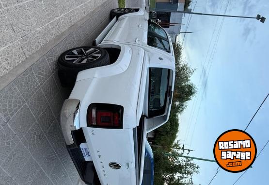 Camionetas - Volkswagen Amarok 2024 Diesel 73000Km - En Venta