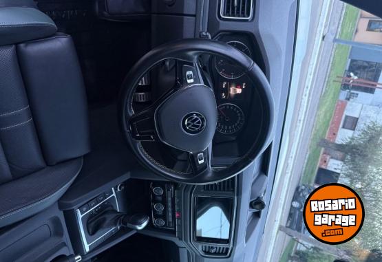 Camionetas - Volkswagen Amarok 2024 Diesel 73000Km - En Venta