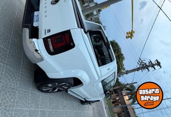 Camionetas - Volkswagen Amarok 2024 Diesel 73000Km - En Venta