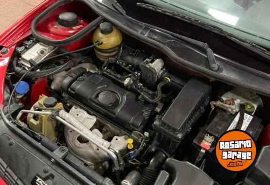 Autos - Peugeot 206 2010 Nafta 125000Km - En Venta