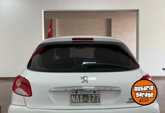 Autos - Peugeot PEUGEOT 207 ALLURE 2013 Nafta 138000Km - En Venta